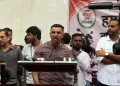 ‘নীতিন গাডকাৰীৰ পৰীক্ষা-নিৰীক্ষাত ধ্বংস হৈছে আমাৰ গাড়ী!’ ‘ইথানল মিহলি পেট্ৰ’ল’ৰ বিৰুদ্ধে দিল্লীত প্ৰতিবাদ