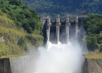 নিপকোৱে এৰি দিলে দৈয়া বান্ধৰ পানী : নৈপৰীয়া লোকক সৰ্তক হ’বলৈ অনুৰোধ প্ৰশাসনৰ