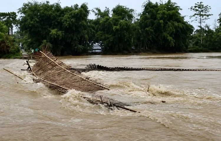 অসমৰ বান পৰিস্থিতিৰ কিছু উপশম ঘটিছে; এতিয়াও বানাক্ৰান্ত ১.৭৮ লাখৰো অধিক লোক