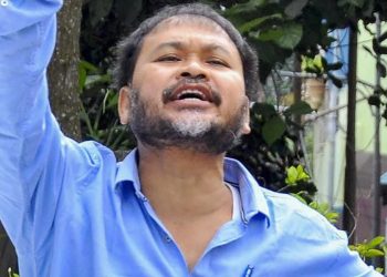 বান সাহায্য বিতৰণক লৈ ৰাজনৈতিক সংঘাত! অখিল গগৈৰ বিৰুদ্ধে দাখিল ৮ খনকৈ এজাহাৰ