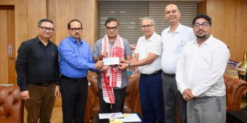 বানপীড়িত অঞ্চললৈ গুৱাহাটী বিশ্ববিদ্যালয়ৰ শিক্ষক-কৰ্মচাৰীৰ এদিনৰ দৰমহা দান, মুখ্যমন্ত্ৰীৰ সাহায্য পুঁজিলৈ ২৫ লাখ টকাৰ অনুদান