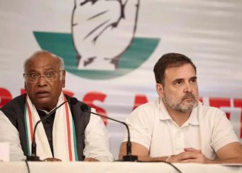 খাৰ্গেৰ সভাস্থলীত ‘শুদ্ধিকৰণ’! অস্পৃশ্যতাৰ নতুন ৰূপ বুলি বিজেপি-আৰএছএছক তীব্ৰ আক্ৰমণ ৰাহুল গান্ধীৰ