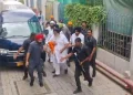 পঞ্জাৱৰ প্ৰাক্তন উপ-মুখ্যমন্ত্ৰী তথা শিৰোমণি আকালি দলৰ মুৰব্বী সুখবীৰ সিং বাদলক আক্ৰমণ