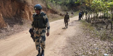 পুনৰ ৰক্তাক্ত মণিপুৰ! দম্পতীকে ধৰি কুকি সম্প্ৰদায়ৰ ৪জন নিহত, গুলীবিদ্ধ ৬ বছৰীয়া শিশু