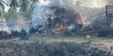 বিমানৰ পৰা বোমা পেলাই দেশৰ ৪৯ জন নিৰীহ লোকক হত্যা ম্যানমাৰ সেনাৰ; আহত ৫৮ জন