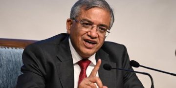 ২০২৪ চনৰ পৰা স্থবিৰ জেন জিৰ ভোটাধিকাৰ! নতুন প্ৰতিবেদনত পুনৰ কাঠগৰাত জ্ঞানেশ কুমাৰ