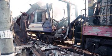 ট্ৰেইনত গৈ আছিল ব্ৰিটেইন আৰু চুইডেনৰ প্ৰাক্তন প্ৰধানমন্ত্ৰী, হঠাতে ৰাছিয়াৰ ড্ৰোন আক্ৰমণ, তাৰ পিছত…