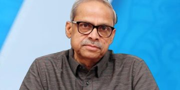 আৰম্ভণিৰে পৰা SIRৰ সমালোচক, এইবাৰ আয়োগৰ বিৰুদ্ধে প্ৰতিবাদত যোগ দিব অৰ্থনীতিবিদ পৰাকলা প্ৰভাকৰে