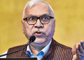 বাদ পৰা ভোটাৰৰ নাম অন্তৰ্ভুক্তিত ফৰ্ম-৬ ব্যৱহাৰ শাস্তিযোগ্য অপৰাধ; আয়োগক তুলাধূনা প্ৰাক্তন চিইচিৰ