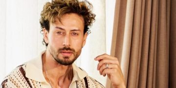 টাইগাৰ শ্ৰফ নহয়, আন এজন বলীউড তাৰকাহে আছিল আক্ৰমণকাৰীৰ টাৰ্গেট! পোহৰলৈ আহিল ভয়ংকৰ ষড়যন্ত্ৰৰ তথ্য