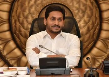 বিৰোধী মিত্ৰজোঁট ‘ইণ্ডিয়া’ৰ কাষ চাপিছে নেকি জগন মোহন ৰেড্ডী? তেলেংগানা-অন্ধ্ৰৰ ৰাজনীতিত নতুন সমীকৰণৰ ইংগিত  