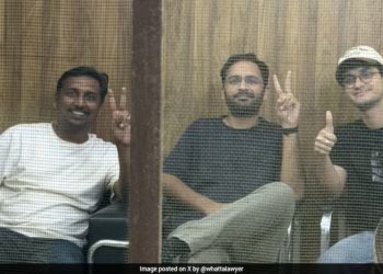 নিৰ্বাচন আয়োগৰ বিৰুদ্ধে প্ৰতিবাদে ল’লে নাটকীয় ৰূপ! দিল্লীত সৌৰভ দাসসহ চিজেপিৰ তিনি নেতাক গ্ৰেপ্তাৰ
