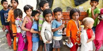 বিশ্ব ক্ষুধা সূচকত ভাৰতৰ স্থান বাংলাদেশ, নেপাল, শ্ৰীলংকাতকৈও তলত! শিশুৰ পুষ্টিহীনতাক লৈ বাঢ়িছে উদ্বেগ
