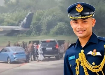 নদীত উদ্ধাৰ হাছিনাৰ দেশত্যাগৰ ভিডিঅ’তোলা বিমান বাহিনীৰ প্ৰাক্তন বিষয়াৰ মৃতদেহ! আঁৰত গভীৰ ষড়যন্ত্ৰ?