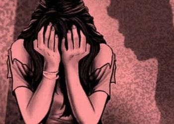 দশেৰাৰ দিনাই জঘন্য ঘটনা, কিশোৰীক দলবদ্ধ ধৰ্ষণ ৩ নাবালককে ধৰি ৭ পাষণ্ডৰ