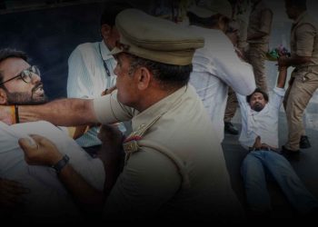 দিল্লীৰ প্ৰতিবাদৰ পূৰ্বেই দেশজুৰি আৰক্ষীৰ অভিযান! ৰে’ল-বাছৰ পৰাই আটক প্ৰতিবাদকাৰীক