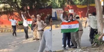 ‘আপোনালোক জেন-জি নহয়, আন্দোলনৰ প্ৰকৃত উদ্দেশ্য কি?’ চিজেপি নেতাক প্ৰশ্ন দিল্লী উচ্চ ন্যায়ালয়ৰ